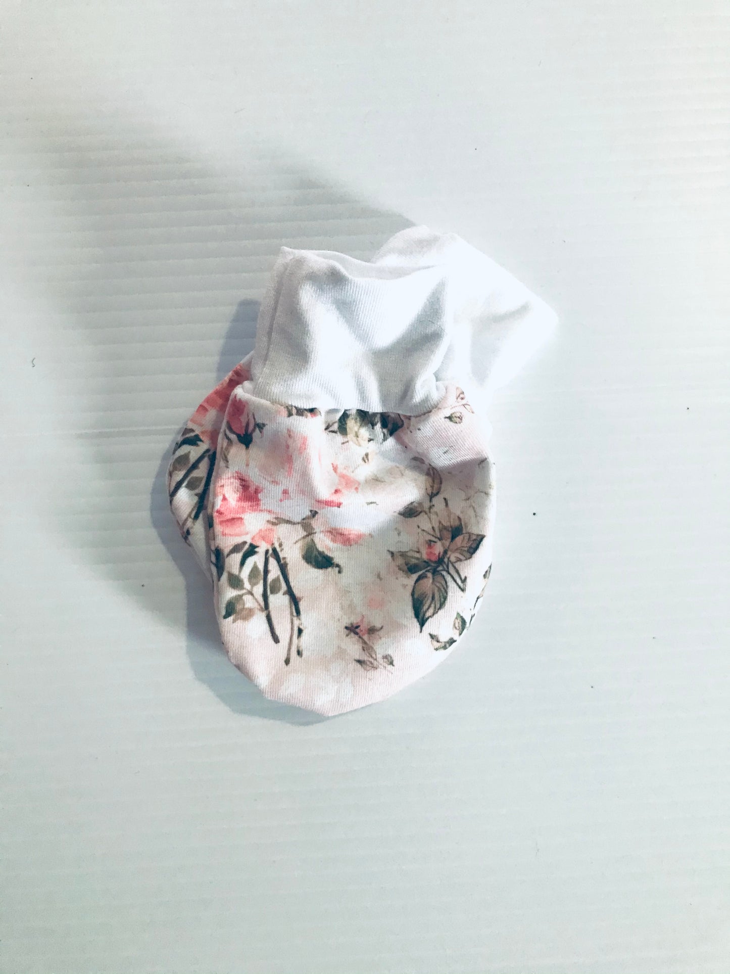 BAMBOO Powdered Mitten